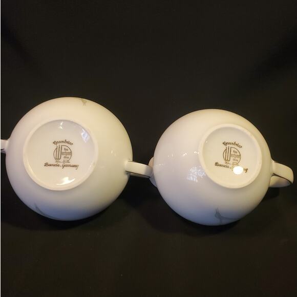 MCM Westport China Creamer n Covered Sugar in Greenbriar Platinum Trim - Picture 5 of 6